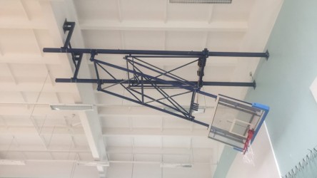 Lakke kinnituv korvpallikonstruktsioon