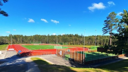 Tõrva staadionI tartaankate Conipur SP